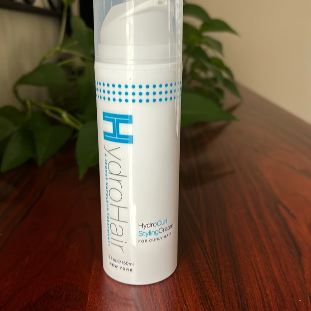 HydroHair Curl styling cream